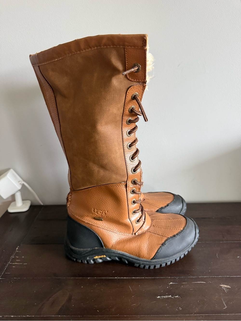 UGG Australia Tall Brown Leather Lace-Up Winter Boots Vibram Soles